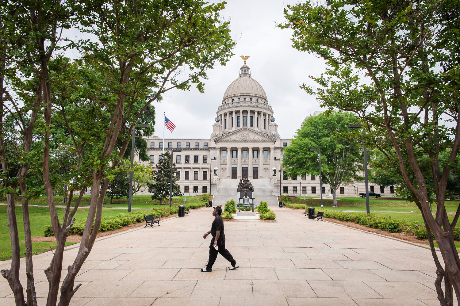 Mississippi lawmaker introduces 'Contraception Begins at Erection Act'