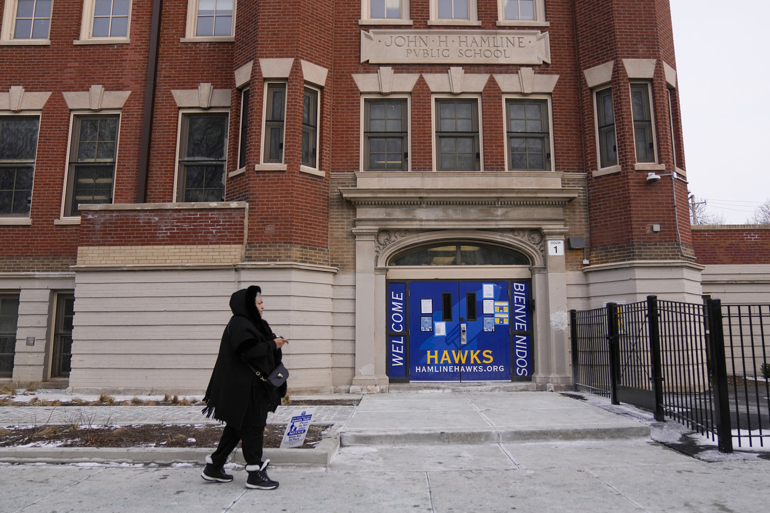 Secret Service agents, not ICE, turned away at Chicago elementary school cause uproar