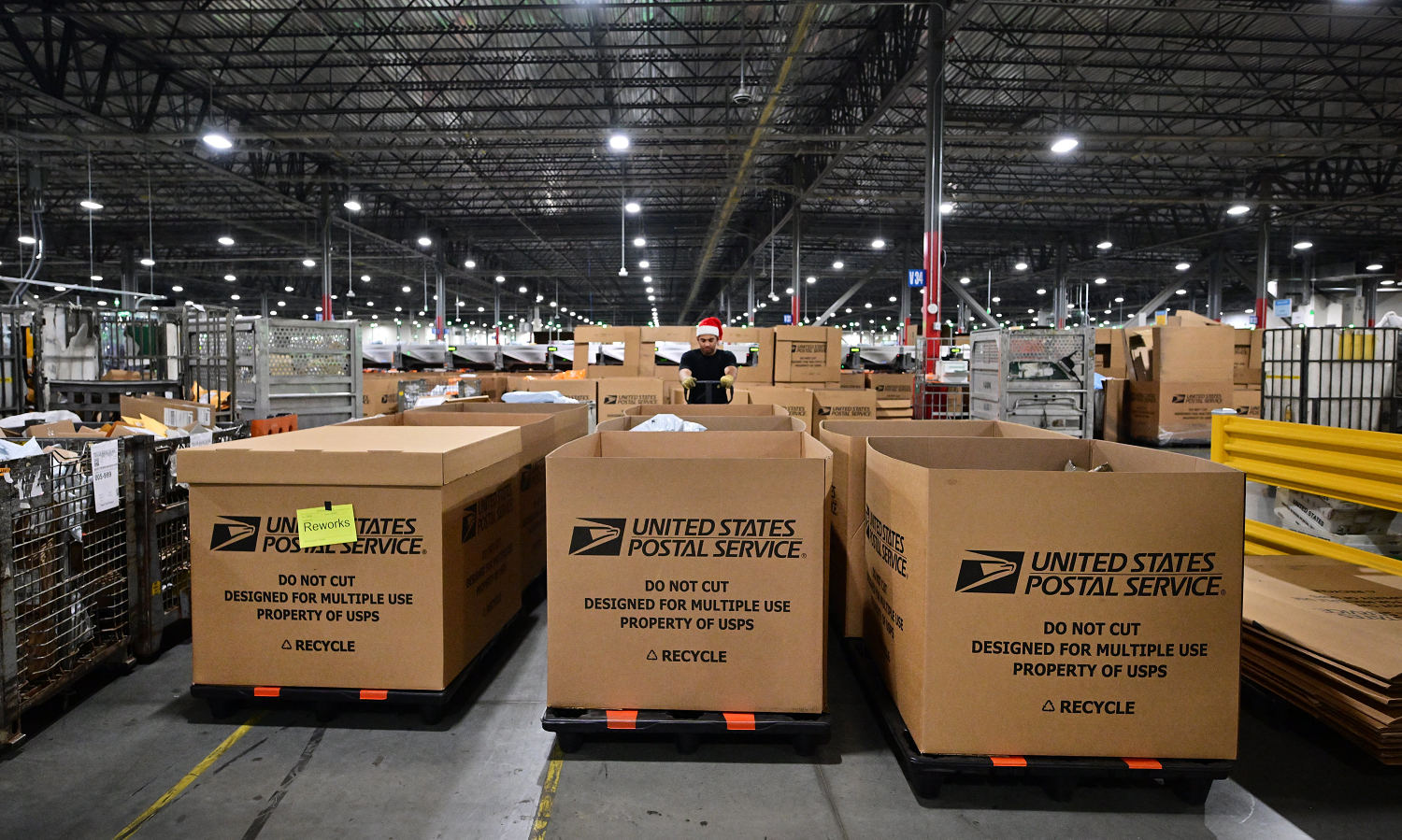 USPS temporarily suspends inbound packages from China and Hong Kong