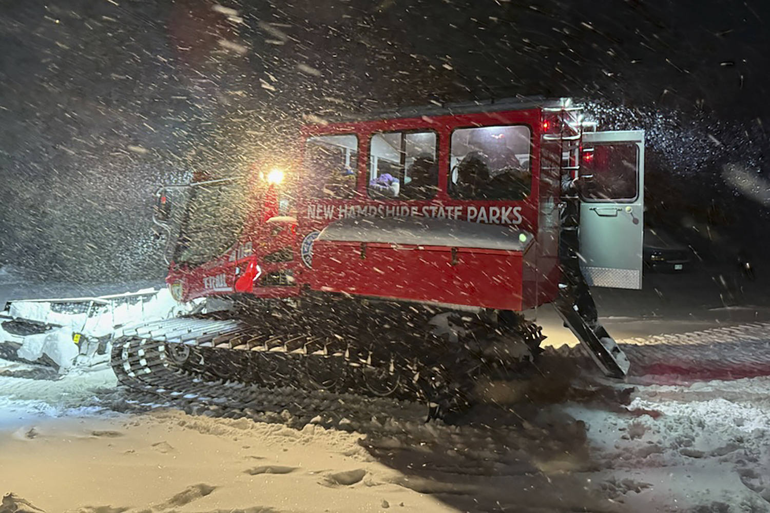 Freezing hikers stuck in waist-deep snow rescued during Mount Washington whiteout