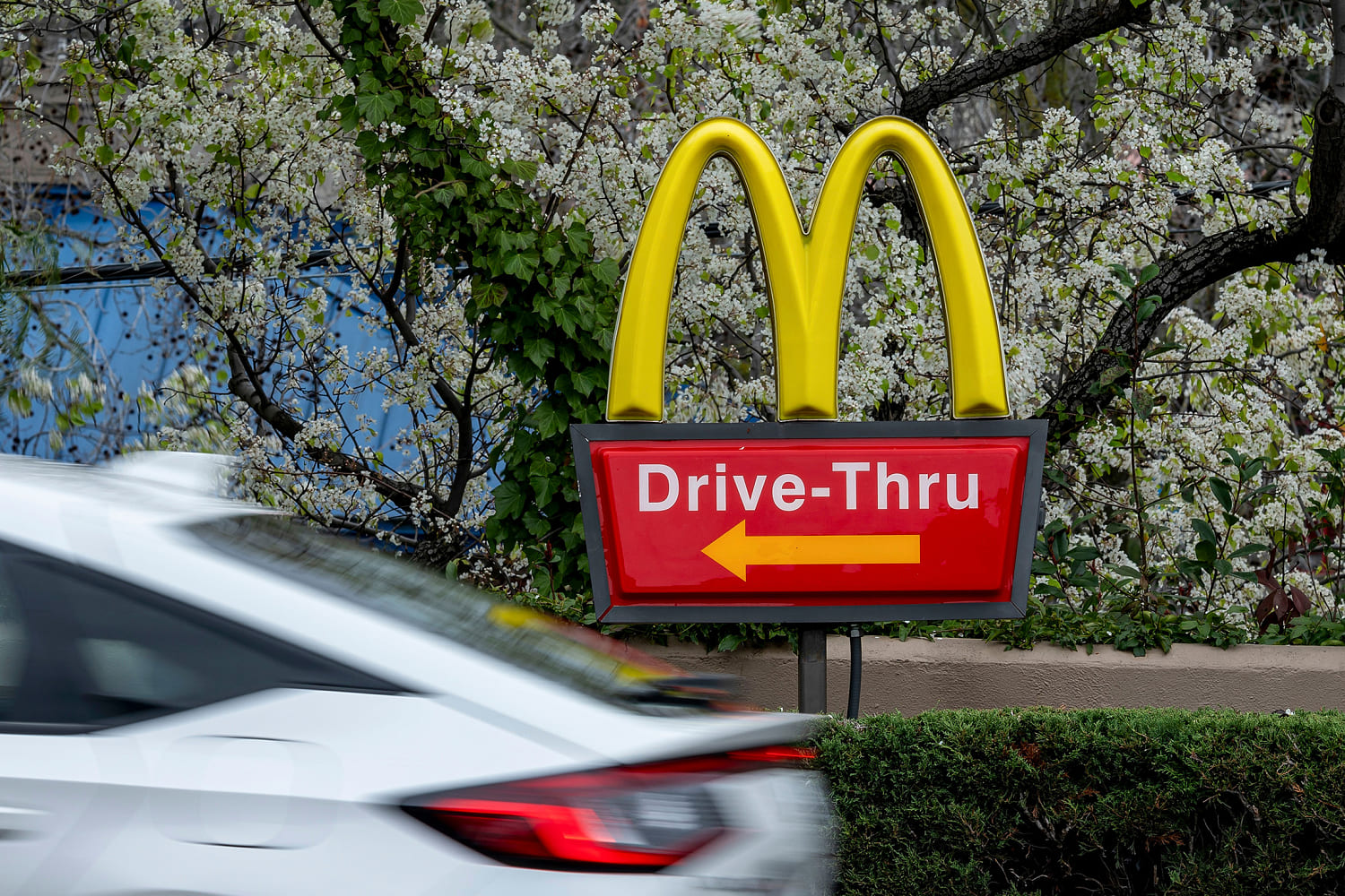 McDonald's revenue disappoints, as U.S. sales see worst drop since pandemic