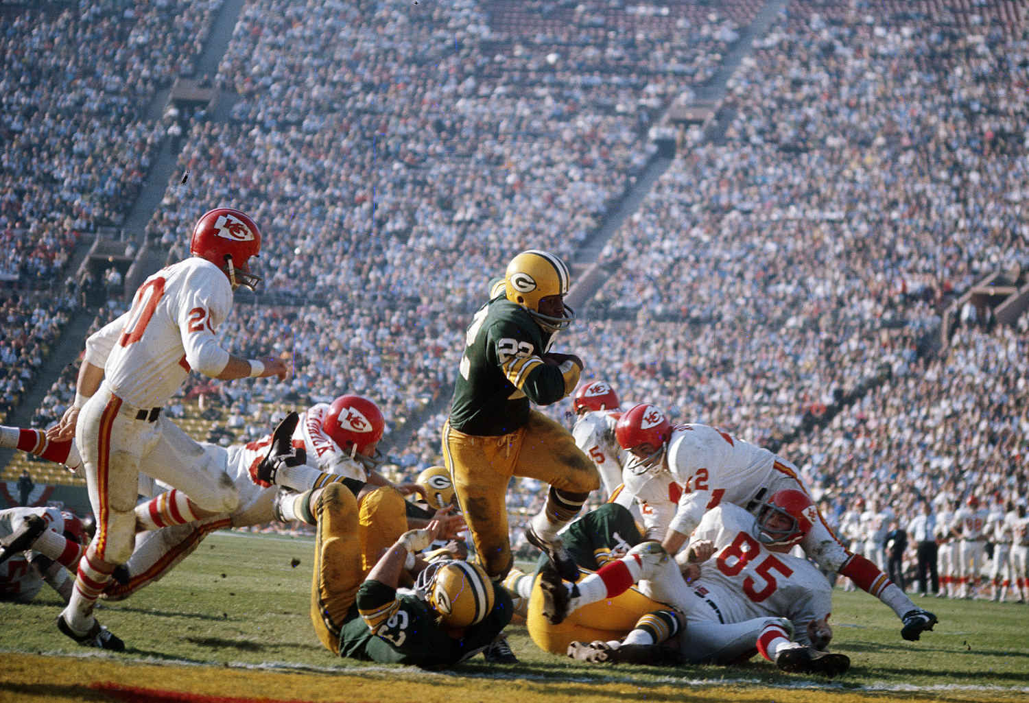 Chiefs fall short of Super Bowl history; Packers still last NFL three-peat champ