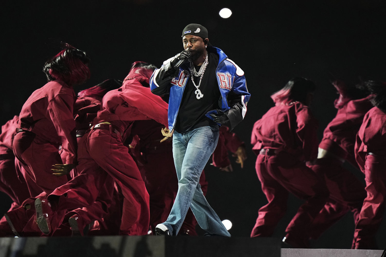 Kendrick Lamar's halftime show features SZA and 'Uncle' Samuel L. Jackson