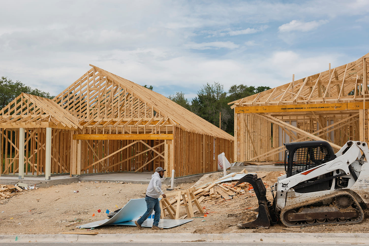 U.S. homebuilders raise alarm over tariffs as sentiment falls to 5-month low