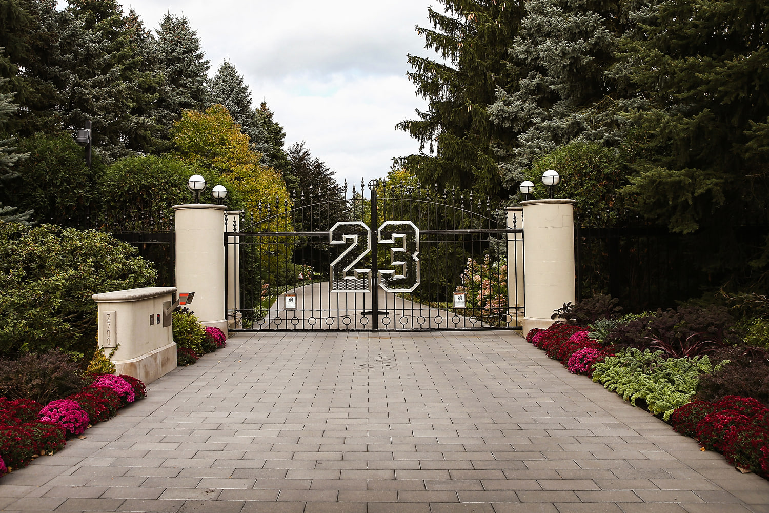 Michael Jordan's former mansion is now available to rent — for $230K