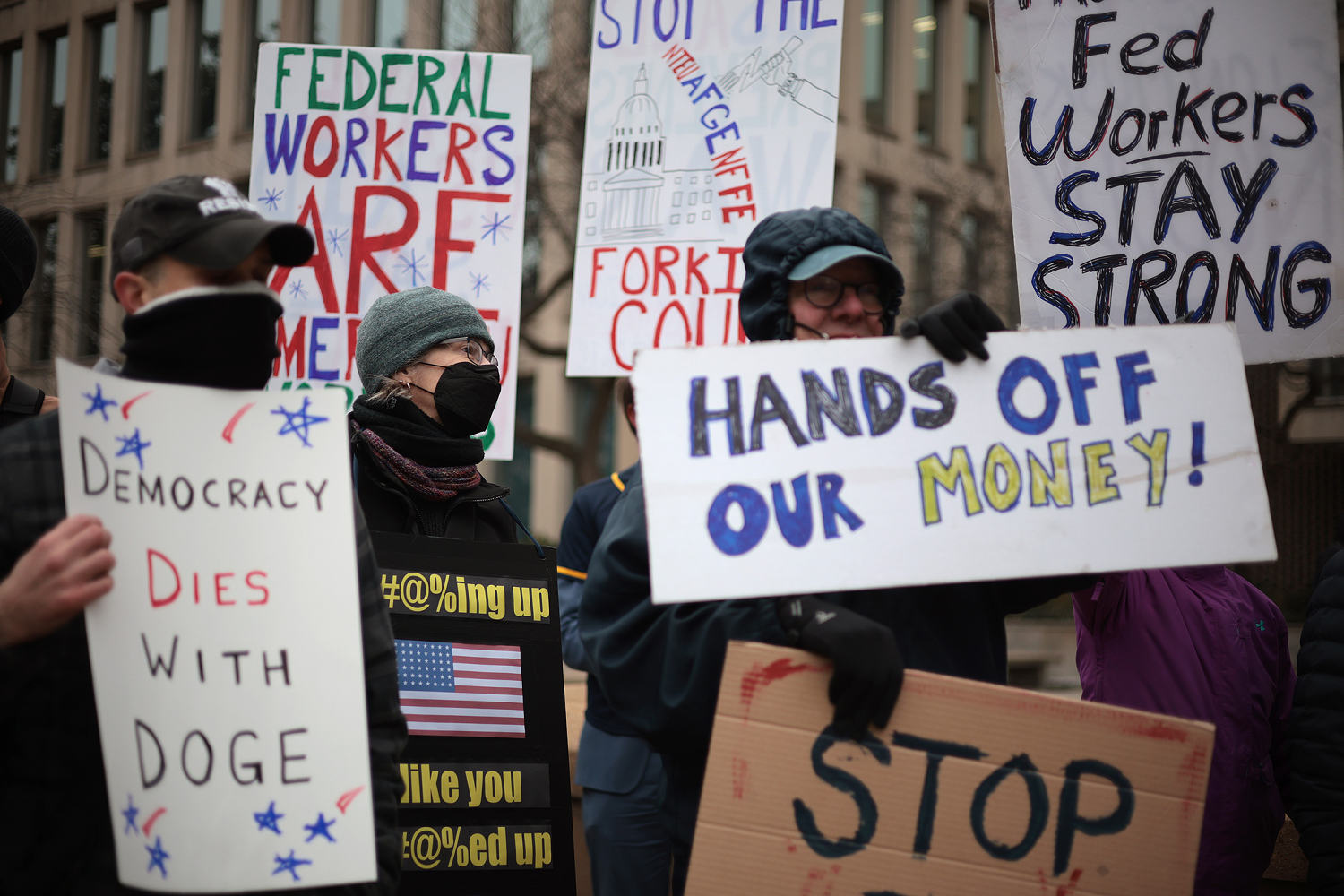 Fired federal workers will likely be eligible for unemployment — which the government will cover