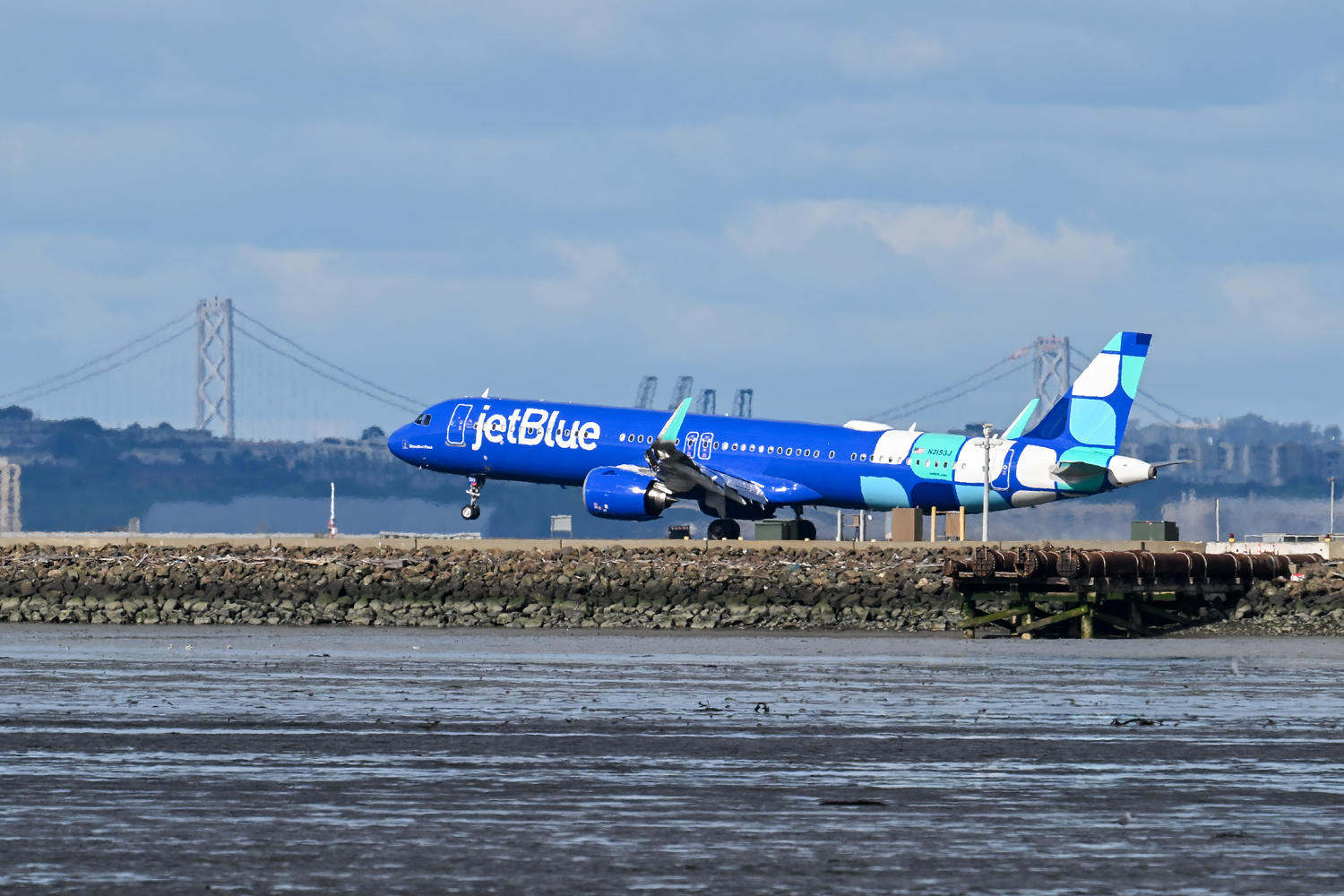 JetBlue talking to 'multiple airlines' about a new partnership