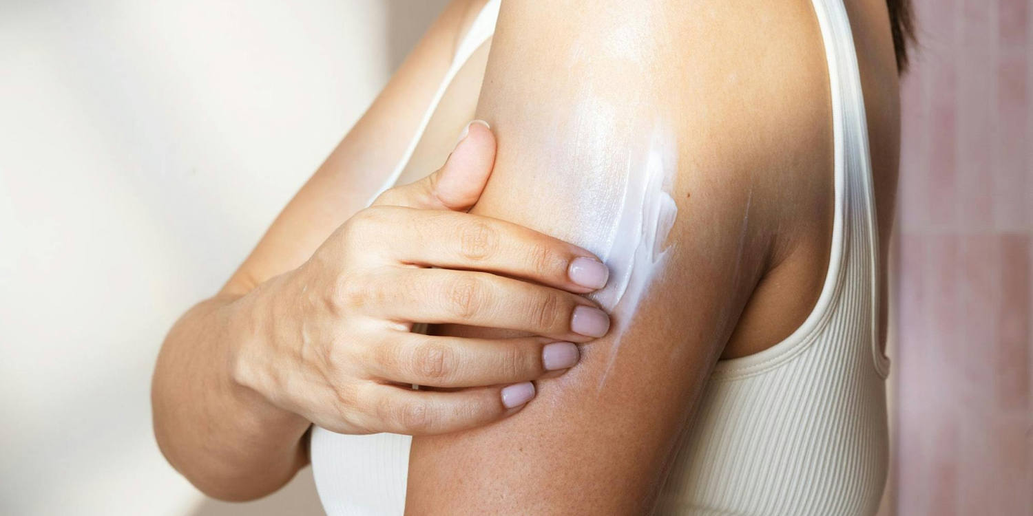 How to find a retinol body lotion that’s not irritating