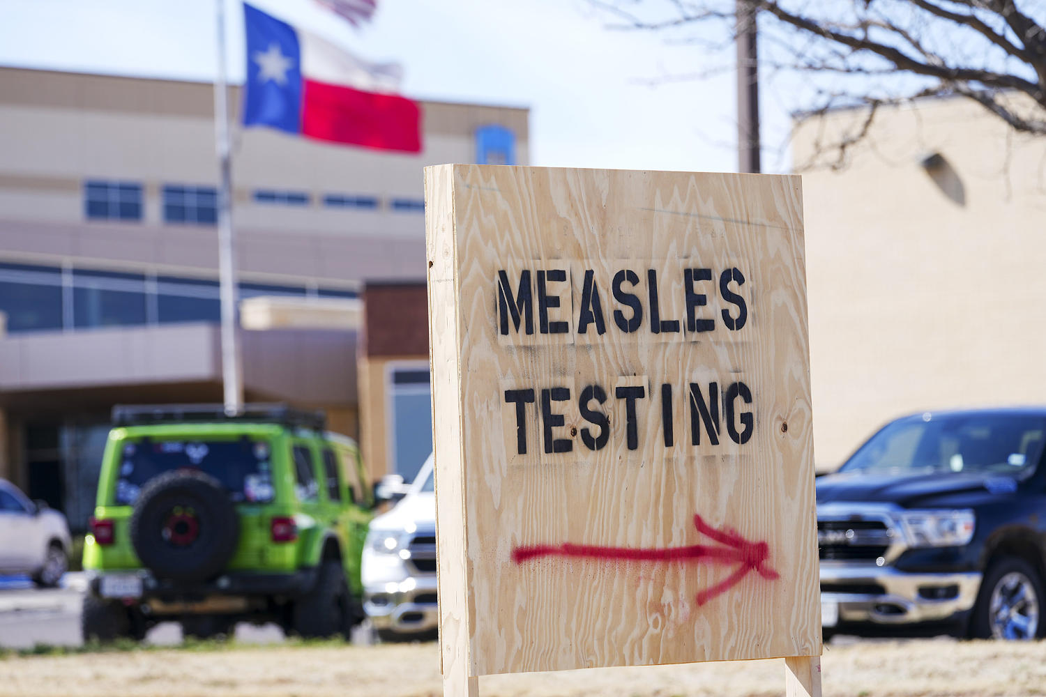 The U.S. has 1,001 measles cases and 11 states with active outbreaks