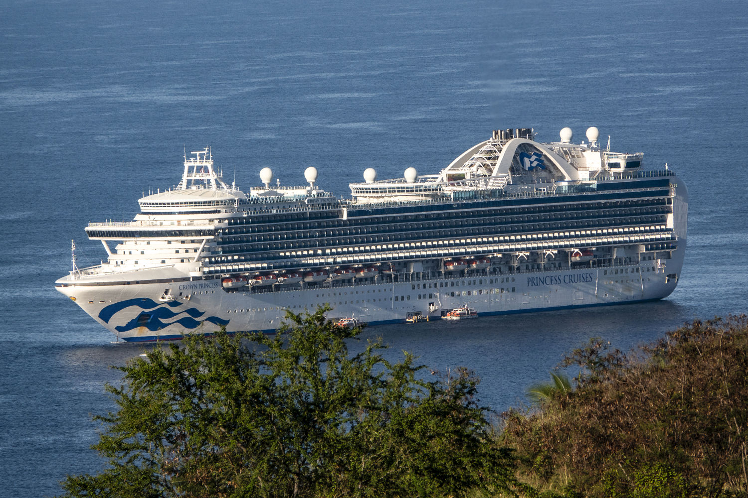 Video shows Princess Cruises ship tilting in high winds, injuring 16 and emptying pools