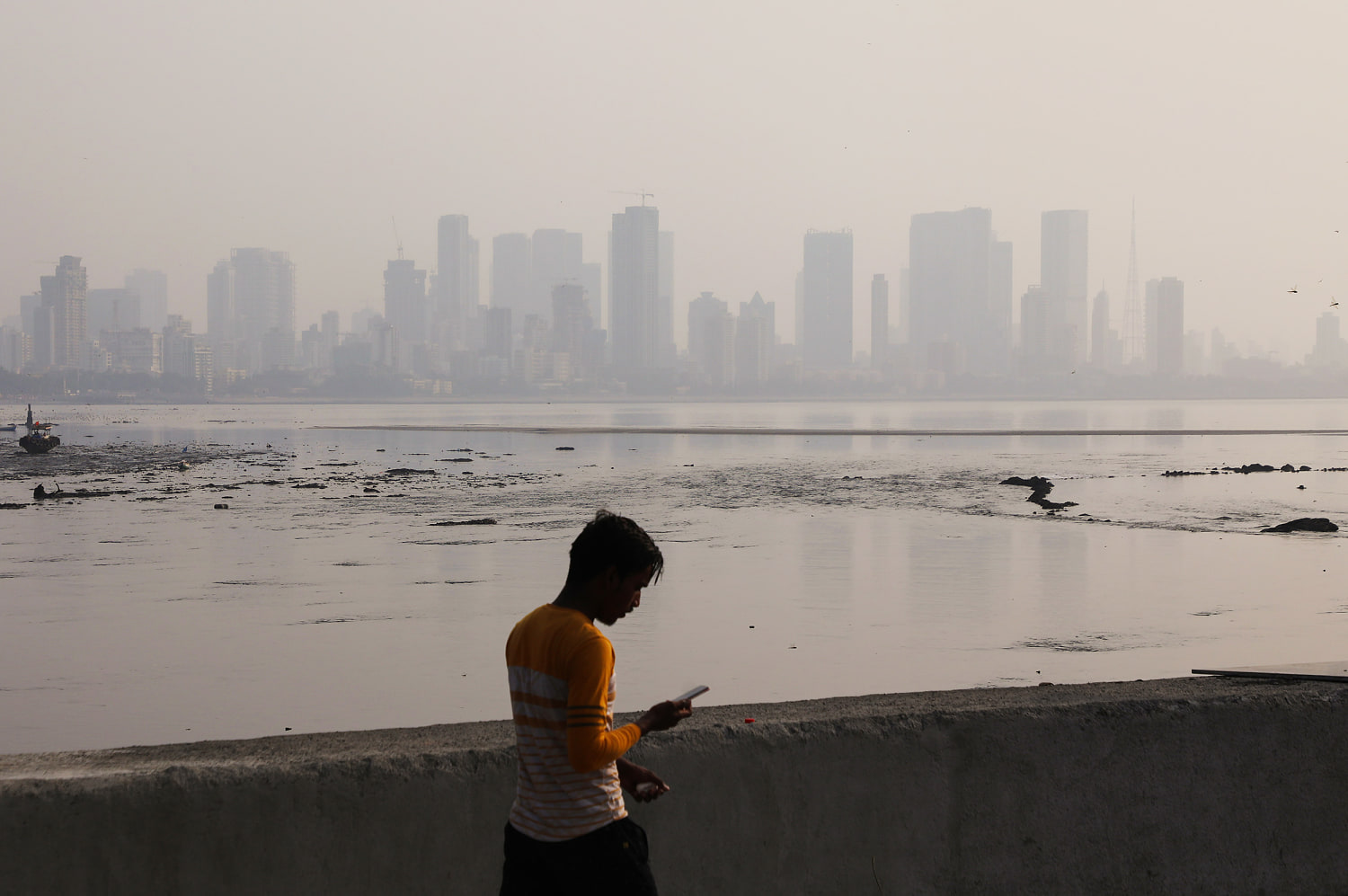 U.S. embassies end air pollution monitoring that spurred China and others to action