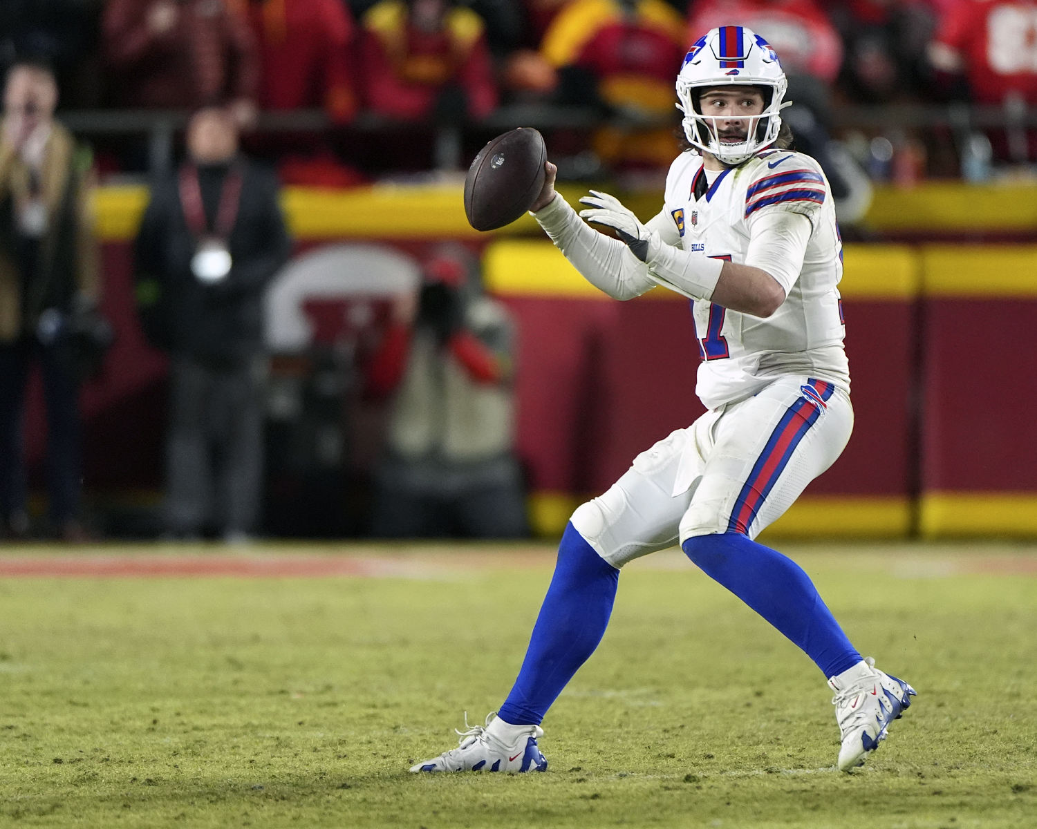 Bills QB Josh Allen gets new deal with reported record $250 million guaranteed