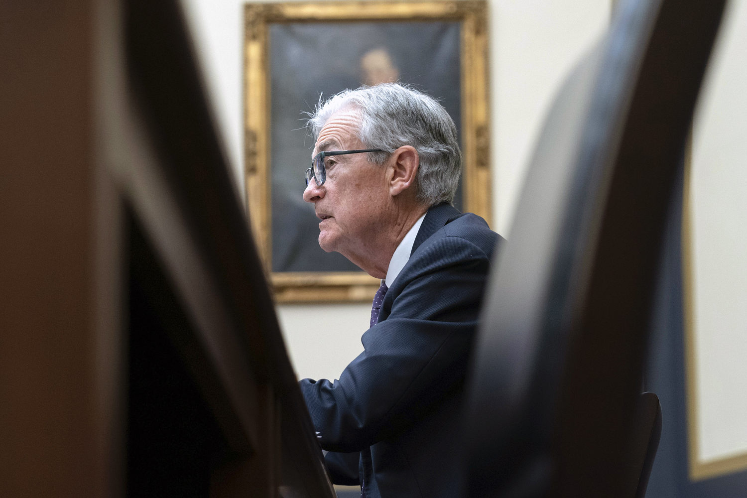 Federal Reserve holds interest rates steady, citing higher economic uncertainty