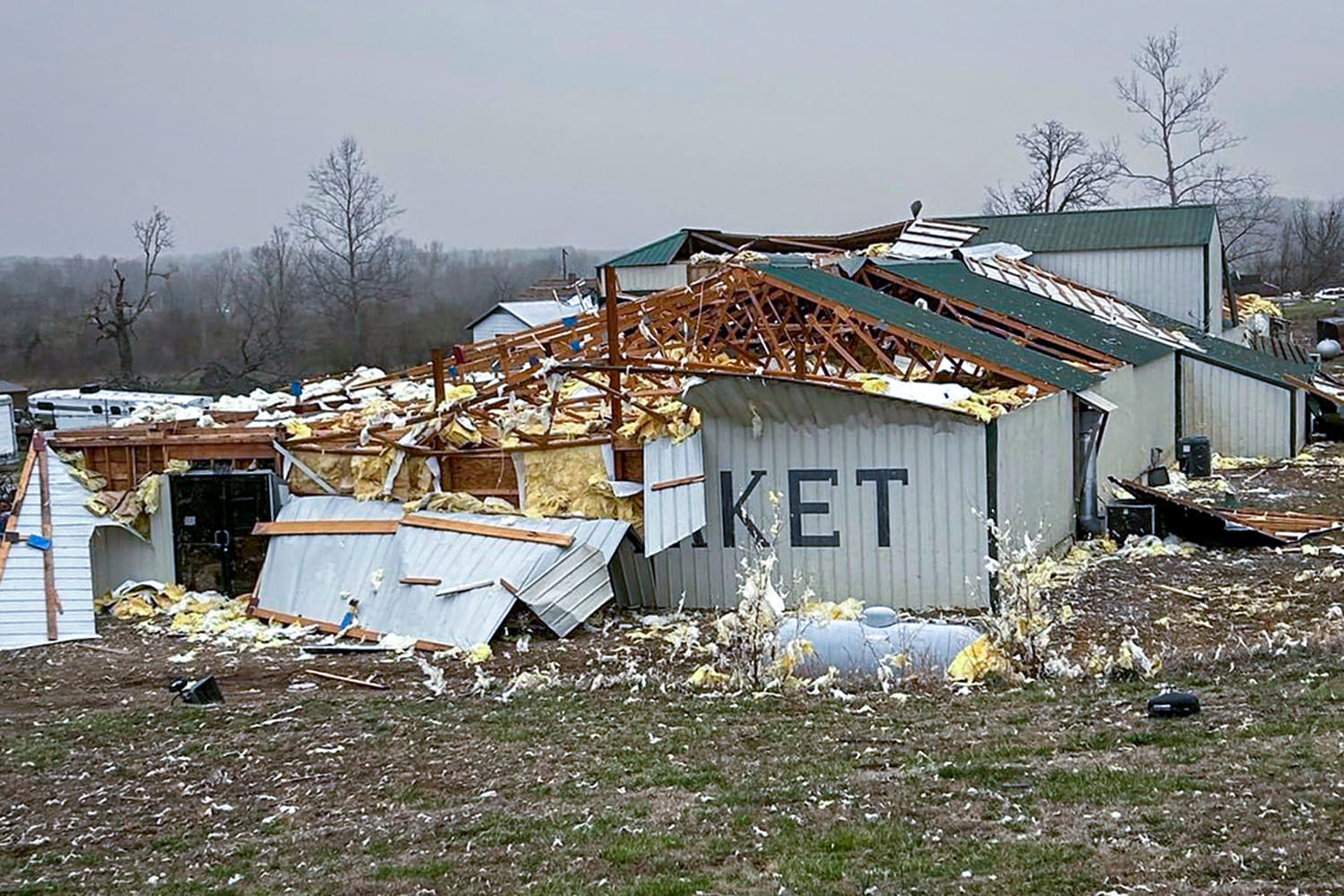 At least 17 dead as severe storms rip through South and Midwest