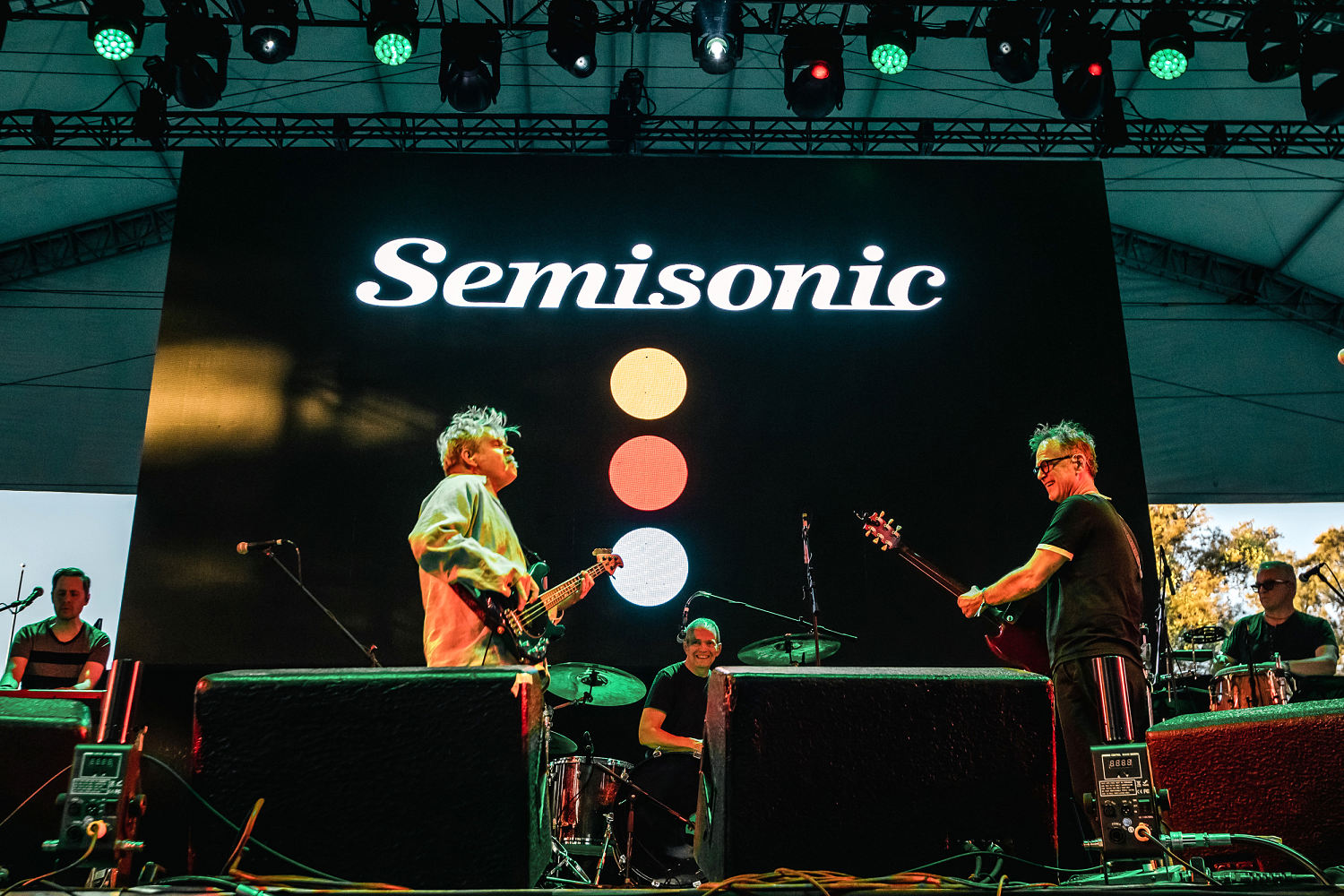 Semisonic blasts use of 'Closing Time' in White House deportation video