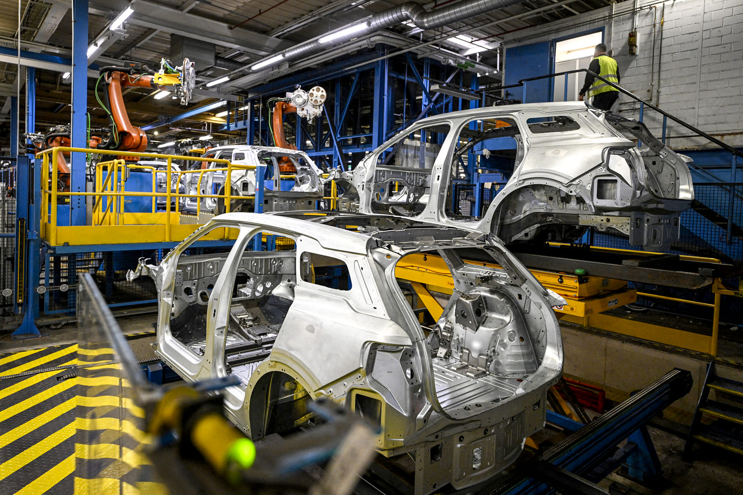 Auto suppliers face more dire circumstances than automakers amid Trump tariffs