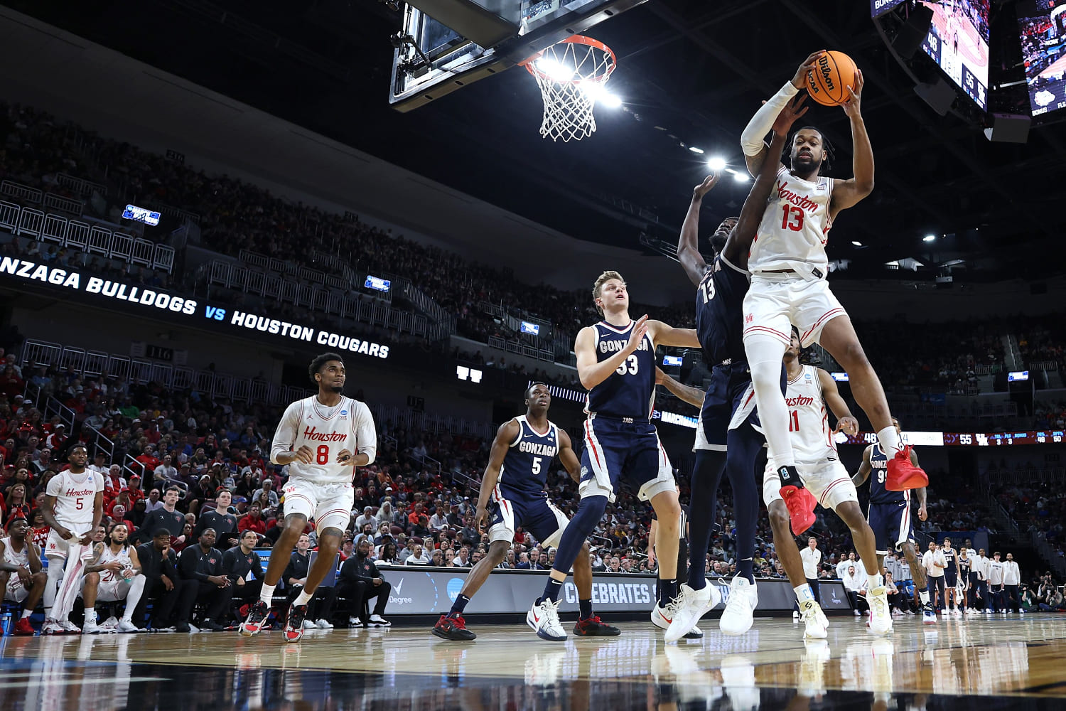 No. 1 seed Houston survives upset scare, holding off eighth-seeded Gonzaga to reach the Sweet 16