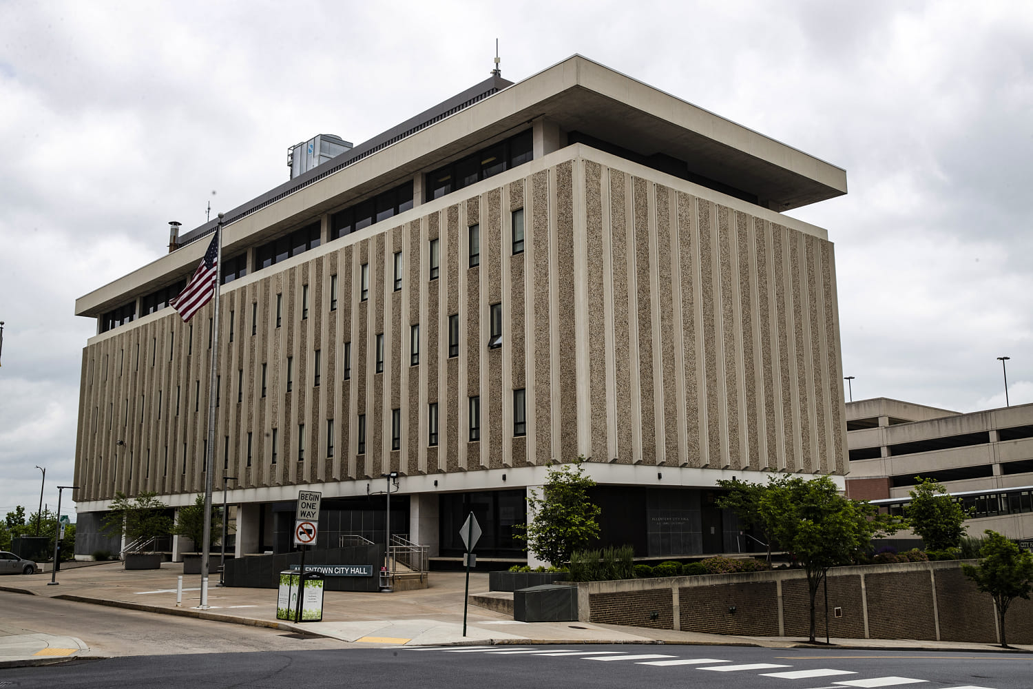 City worker who told police someone put a noose on her desk now accused of doing it herself