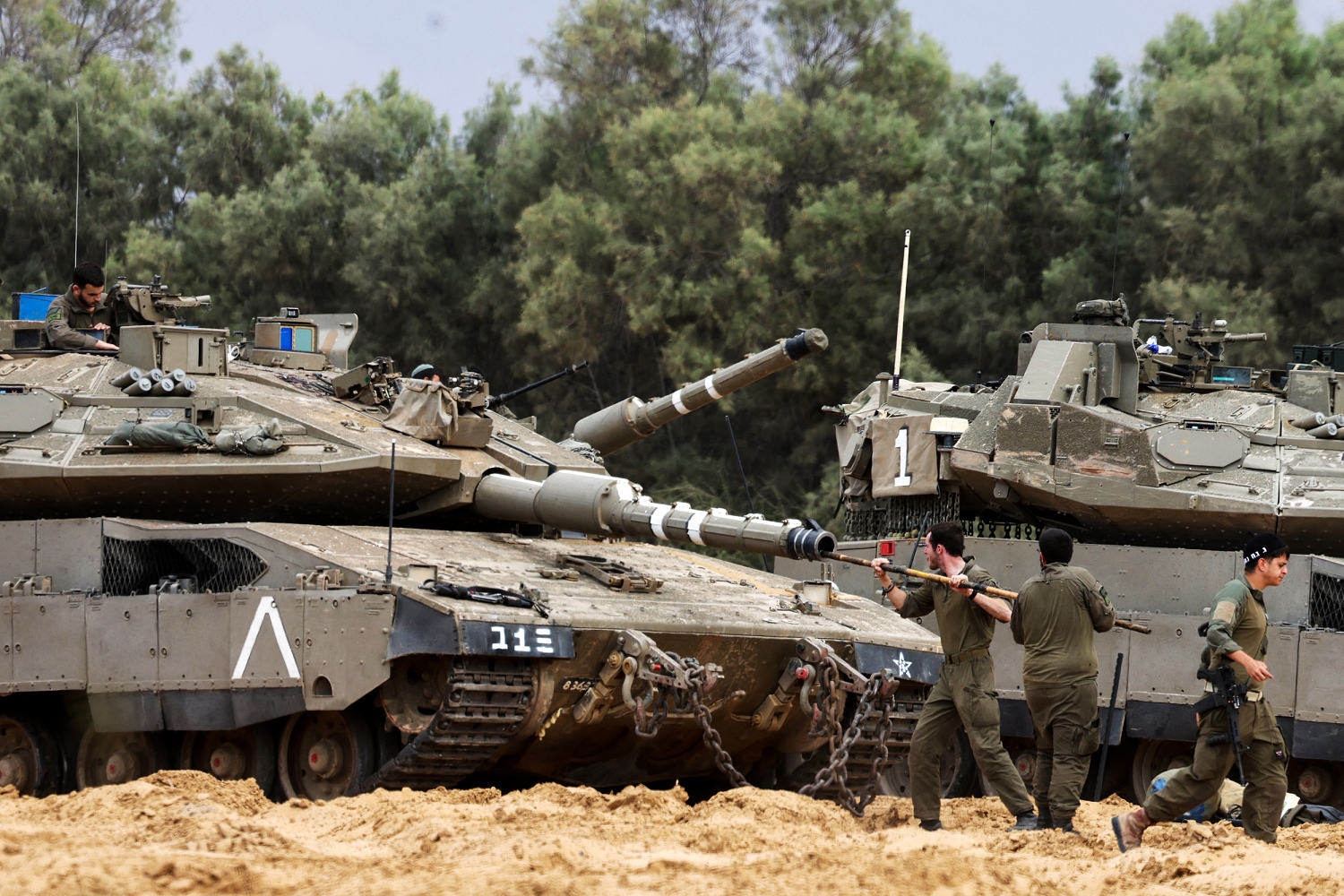 Israeli ministers okay plan to capture all of Gaza