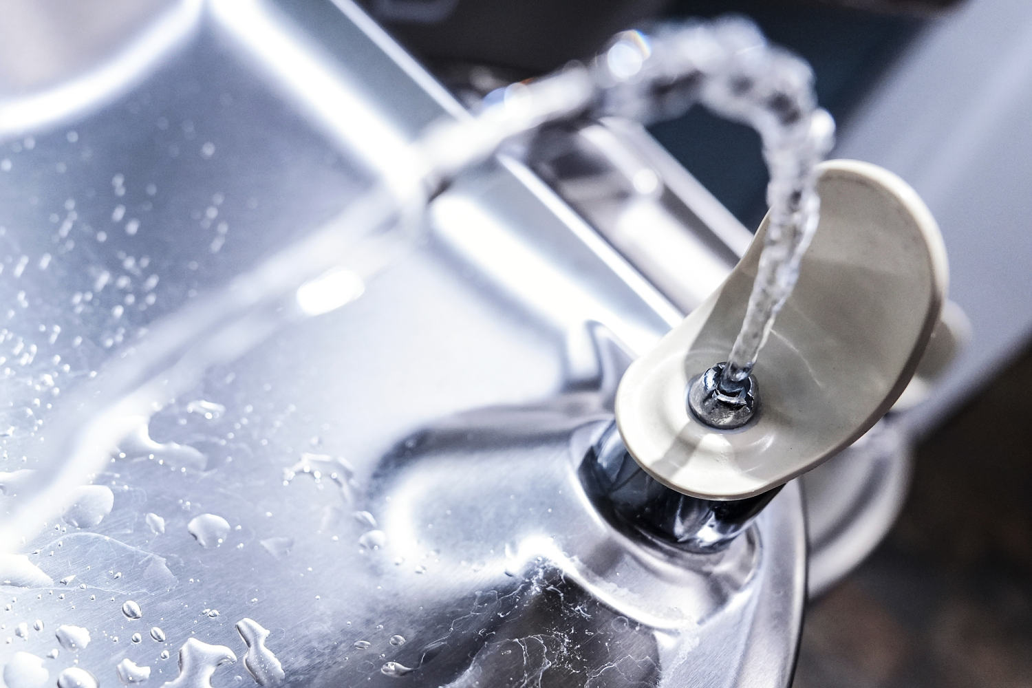 Florida becomes second state to ban fluoride in public water