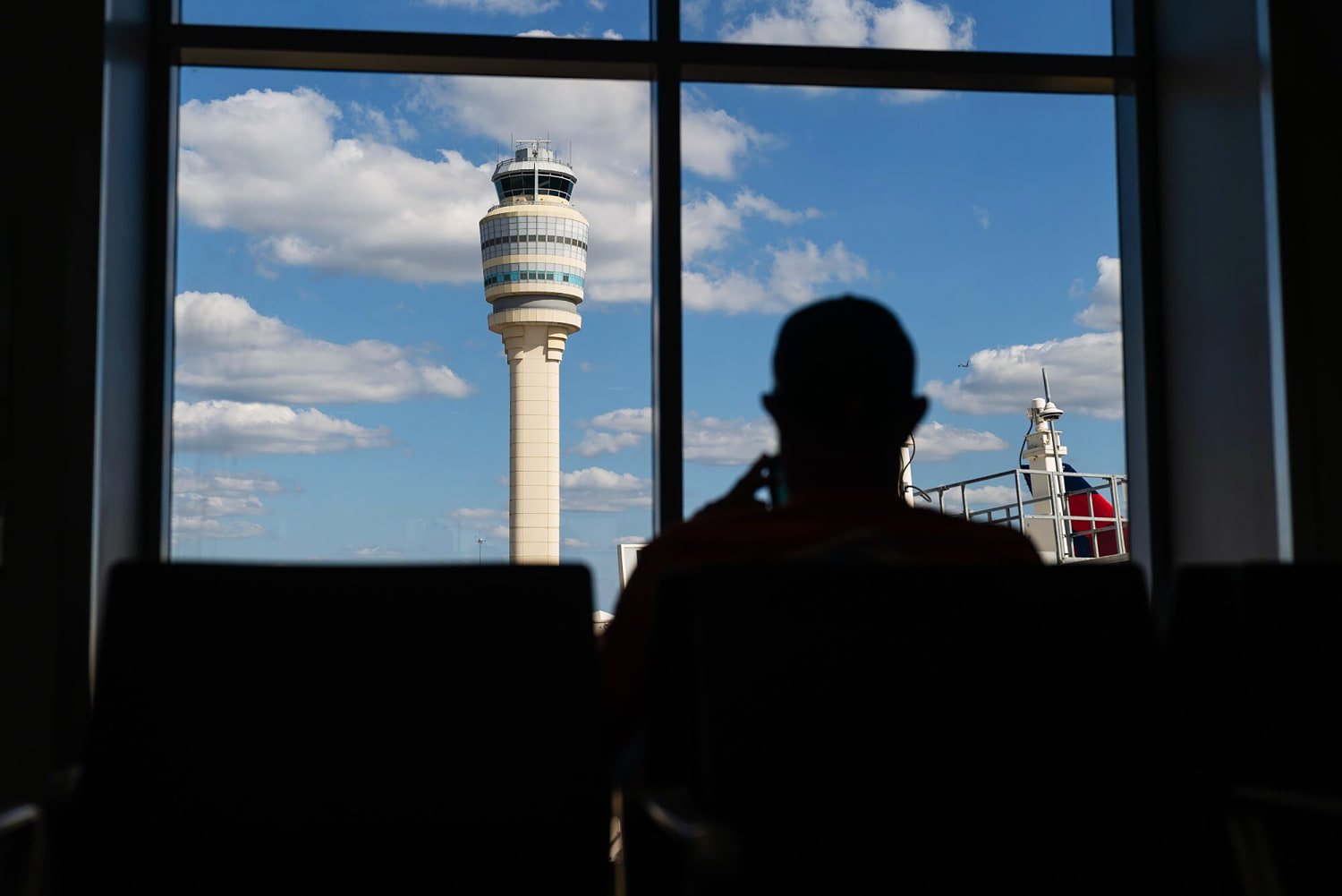 Air traffic controllers work in constant fear, say outages have become too frequent