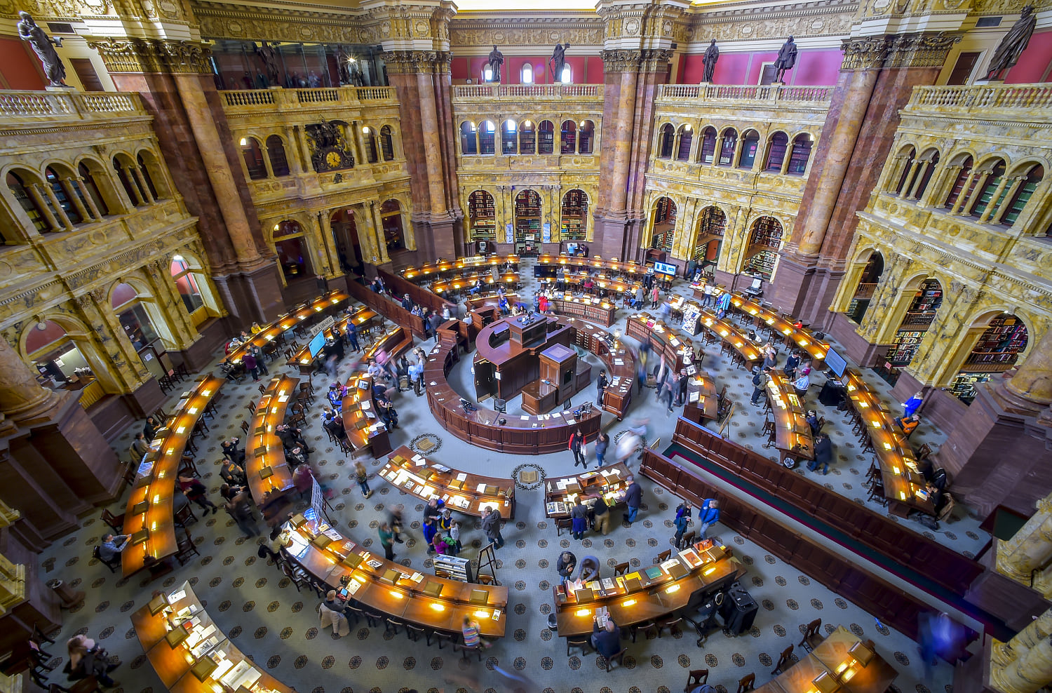 Trump’s decision to fire the librarian of Congress sparks an intensifying controversy