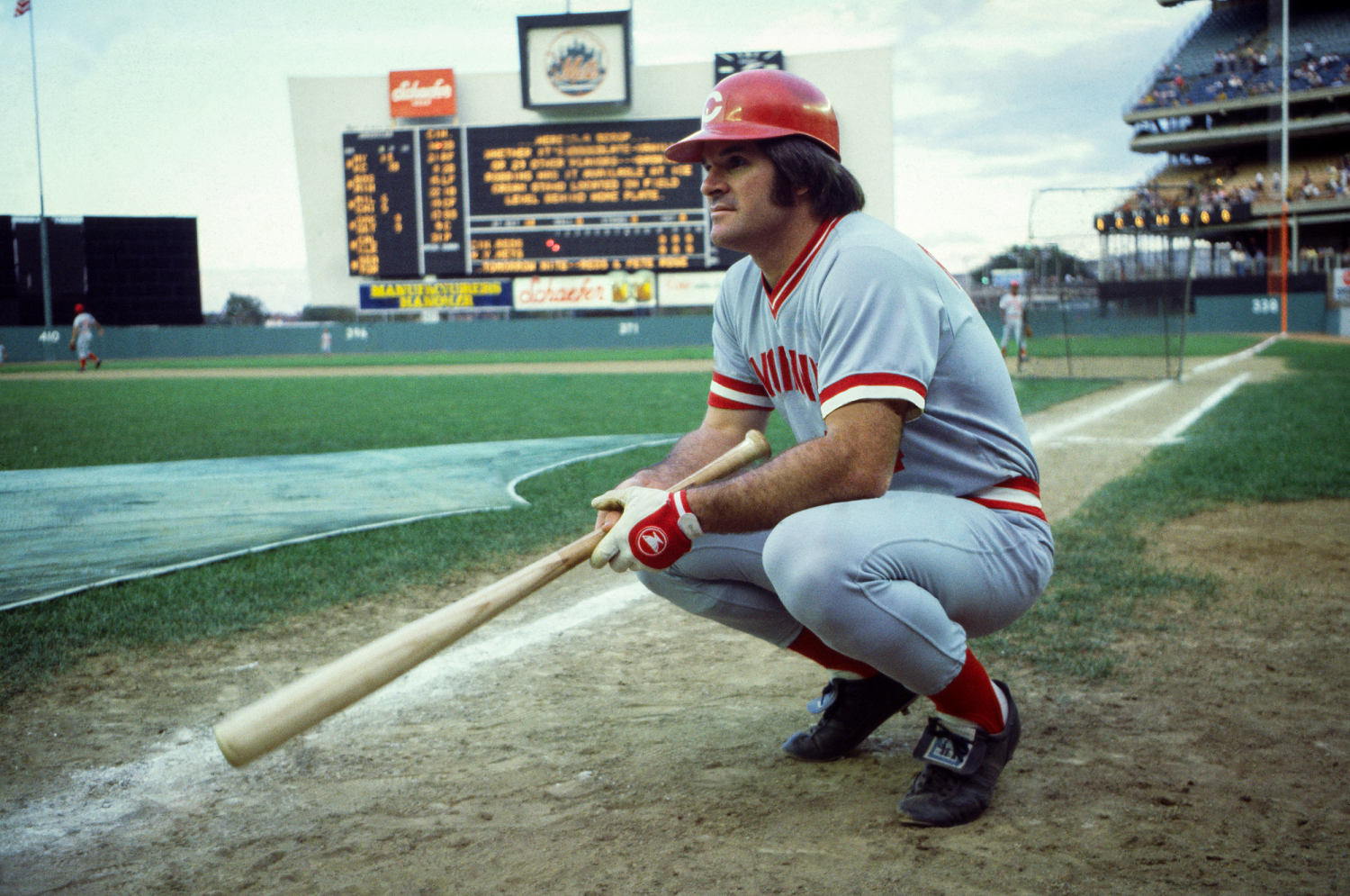 Reds Honor Pete Rose After Reinstatement