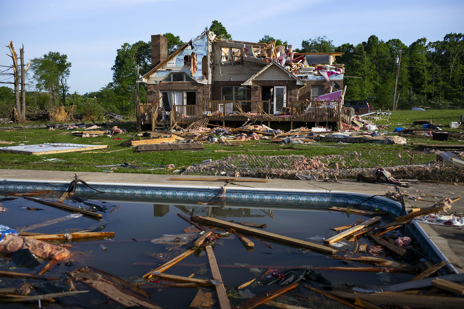 Heavy storms, tornadoes and 'tennis ball-sized hail' to hit the southern Plains