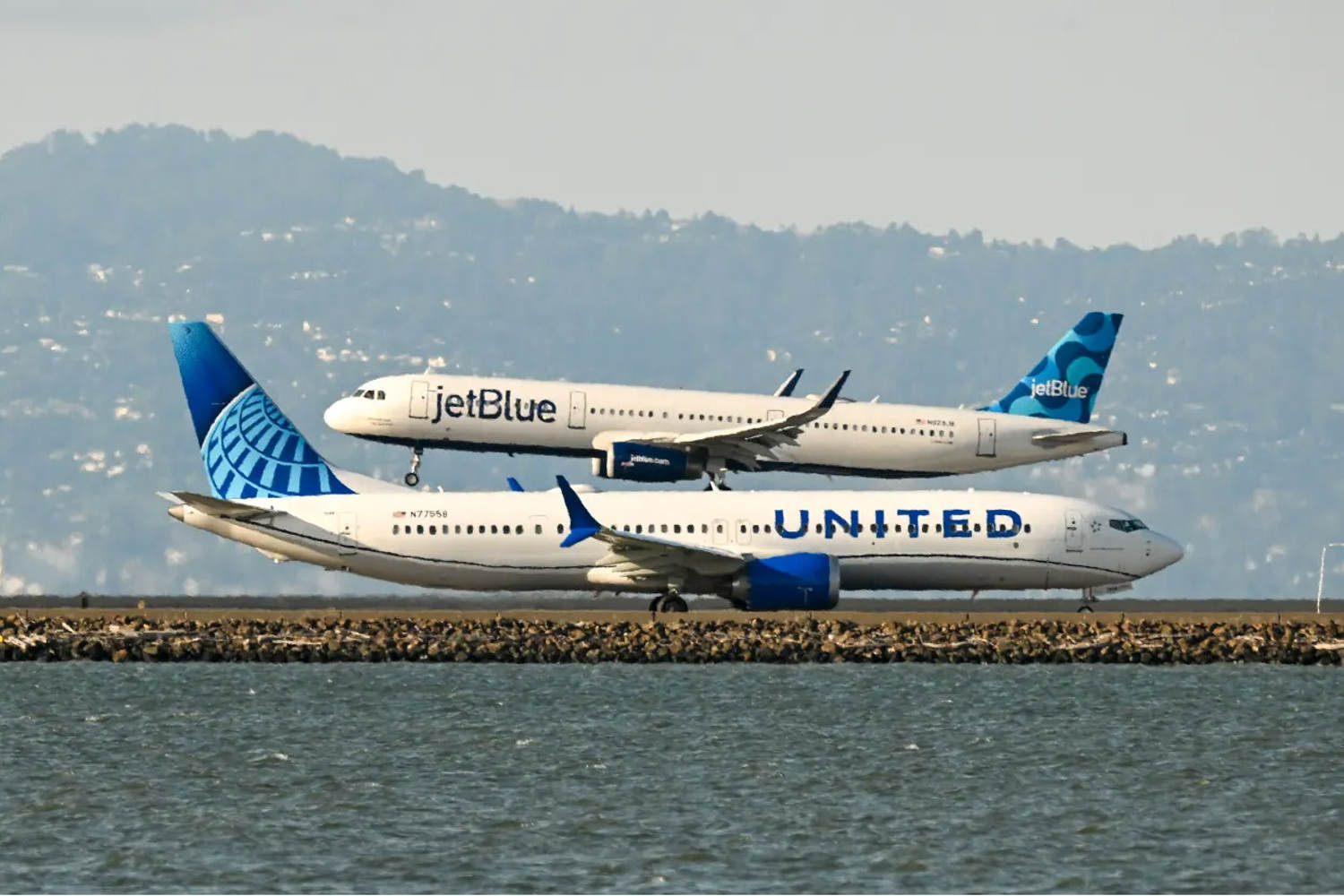 United Airlines plans to return to JFK — again — in new partnership with JetBlue