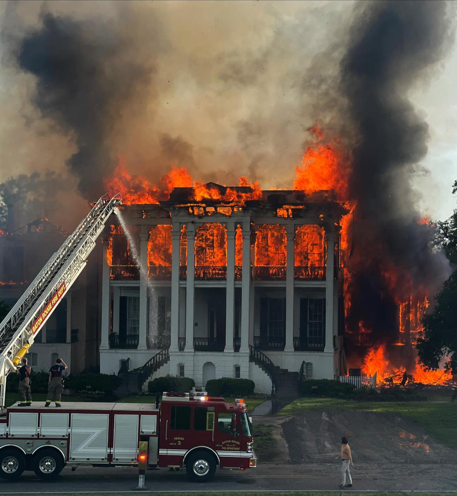 A plantation home burned down. As a student of African American cooking, I feel a loss.