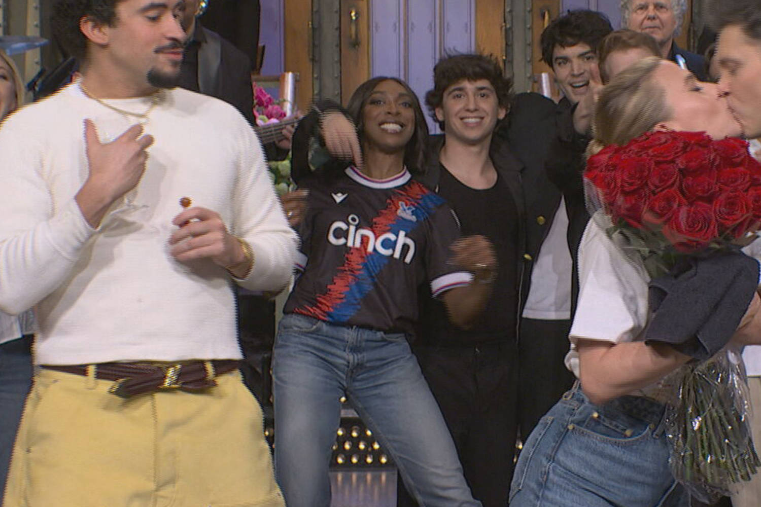'SNL' star Ego Nwodim sports Crystal Palace shirt after cousin leads team to FA Cup win