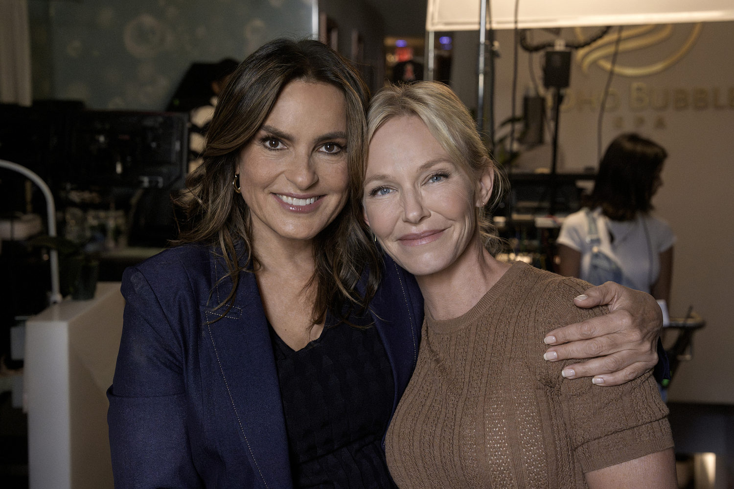 Kelli Giddish returning to 'Law & Order: SVU' as a series regular next season