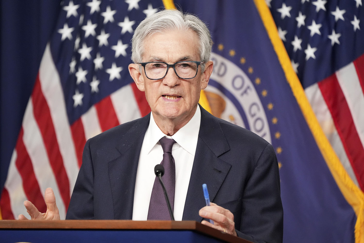 Federal Reserve leaves interest rates unchanged as it forecasts higher inflation