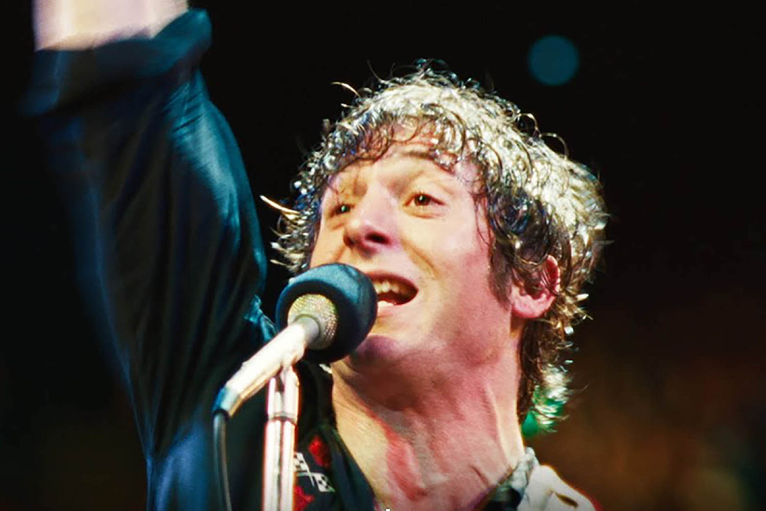 Jeremy Allen White is The Boss in new trailer for 'Springsteen: Deliver Me From Nowhere'