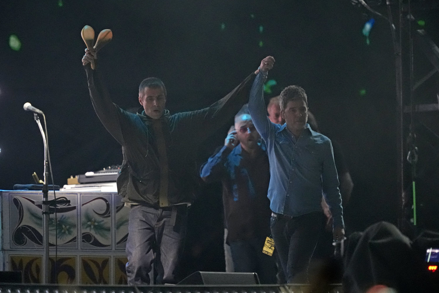 Oasis returns after 16-year hiatus to a UK crowd ecstatic for the band's 1990s hits