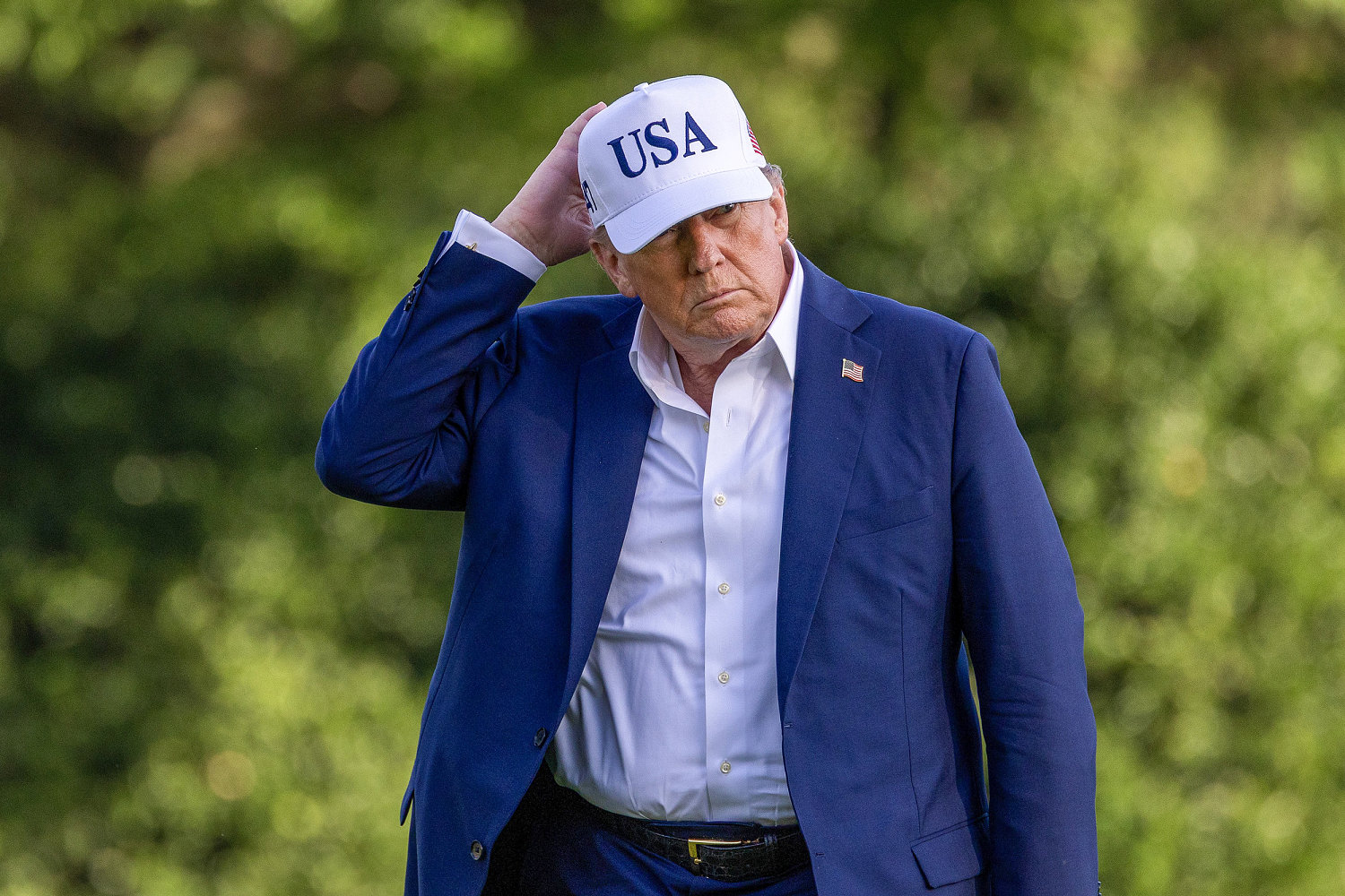Restarting his trade war, Trump’s tariffs add new chaos and uncertainty to the economy