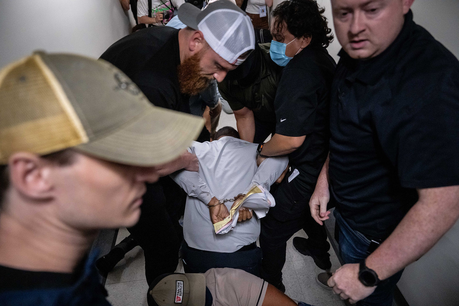 The White House’s absurd narrative that Democrats are inciting violence against ICE