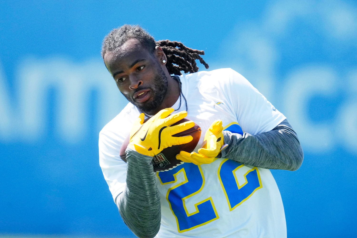 Chargers running back Najee Harris injured in fireworks 'mishap' on Fourth of July