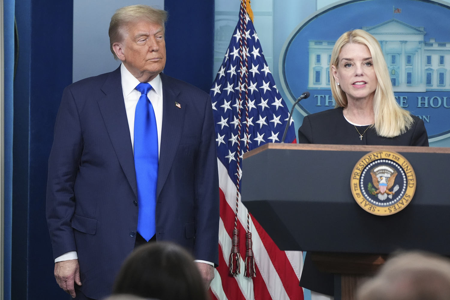 Trump posts support for embattled Attorney General Pam Bondi