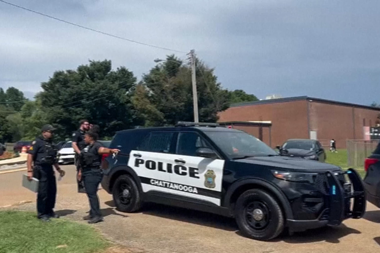4 people shot at a class reunion in Chattanooga; no arrests announced