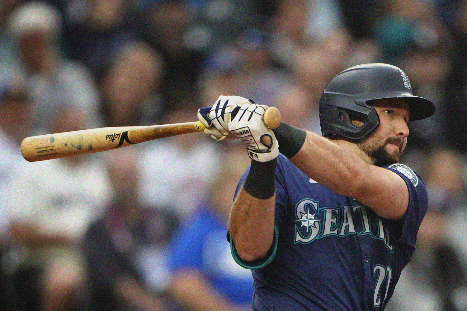 The month that turned Cal Raleigh into baseball’s best home-run hitter