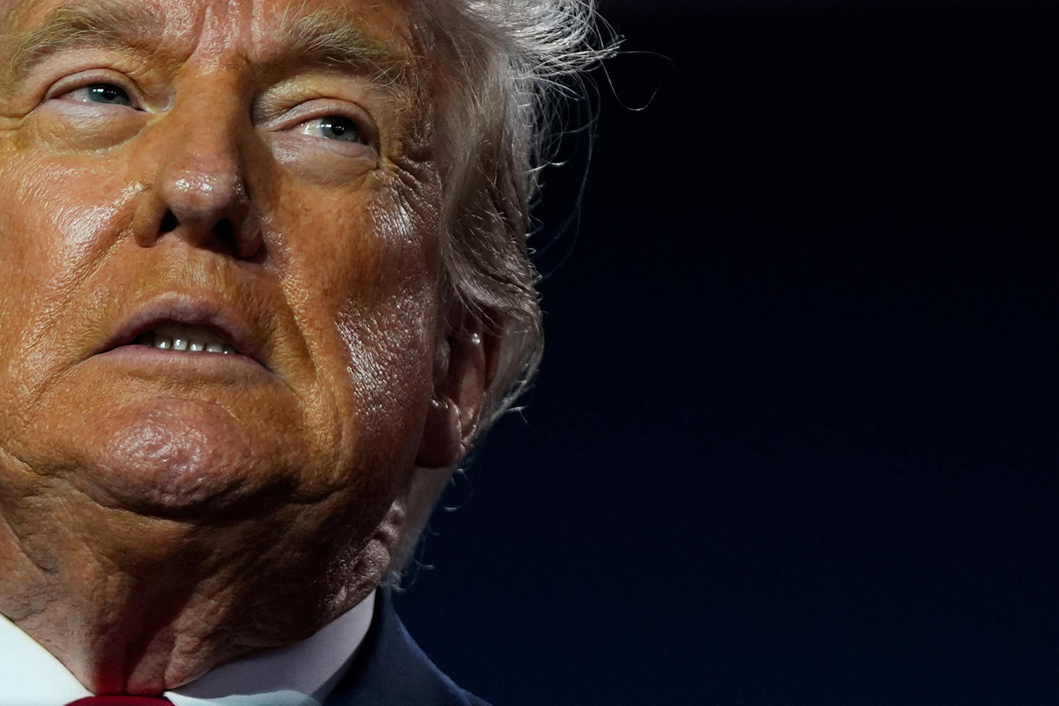 The most striking thing about Trump’s plummeting approval ratings