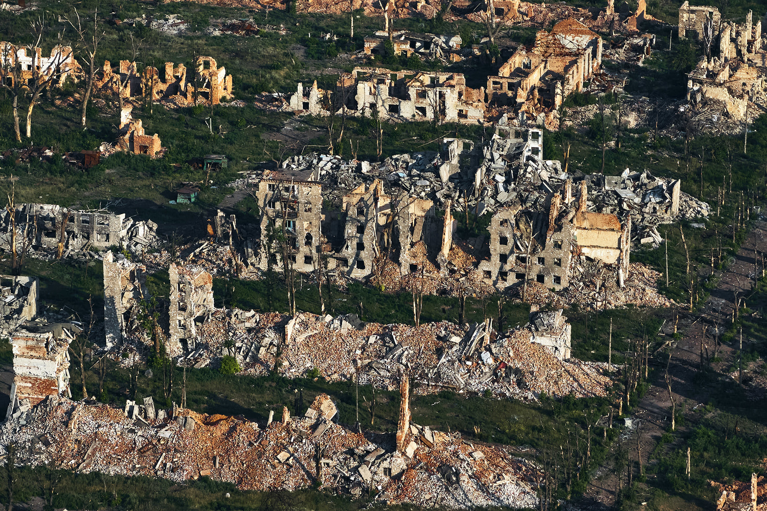 Russia claims capture of key Ukrainian stronghold; Kyiv denies setback