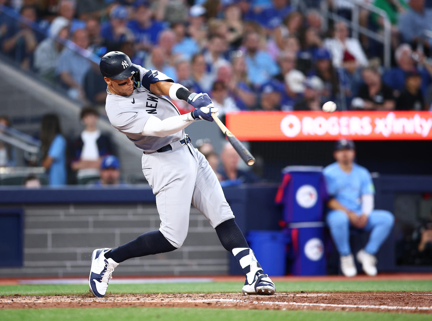 Yankees captain Aaron Judge to go on injured list with flexor strain