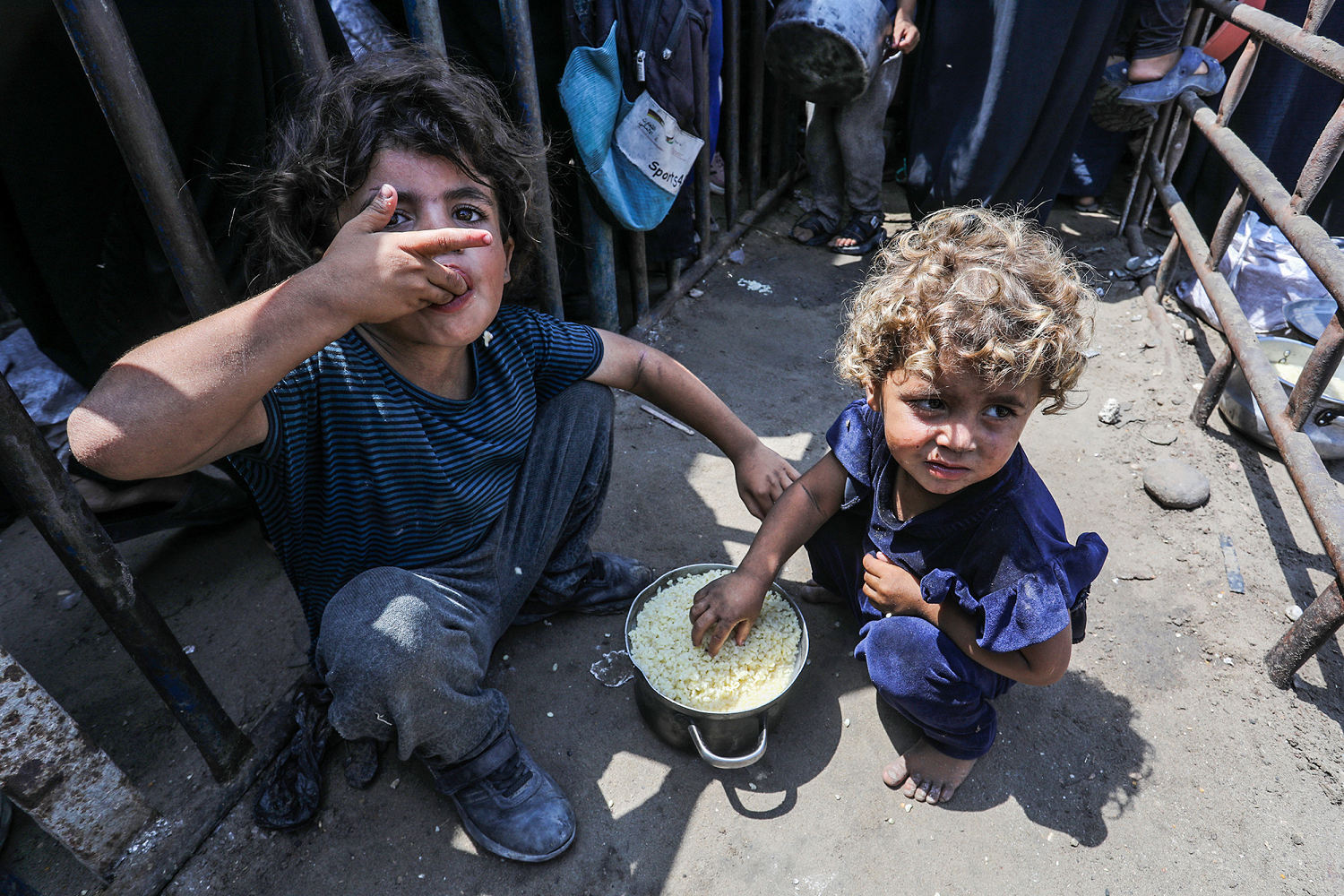 Starvation in Gaza divides many Jewish Americans
