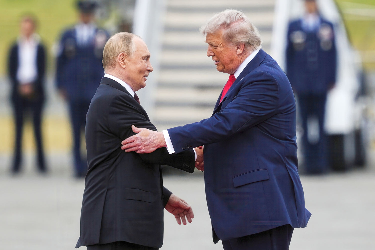 Trump keeps finding new ways to deliver rewards to Putin’s Russia
