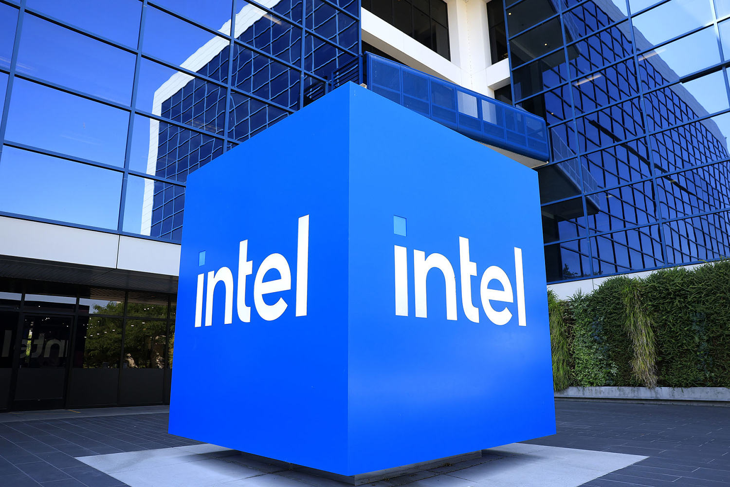 U.S. seeks equity stake in Intel, Commerce Secretary Lutnick says