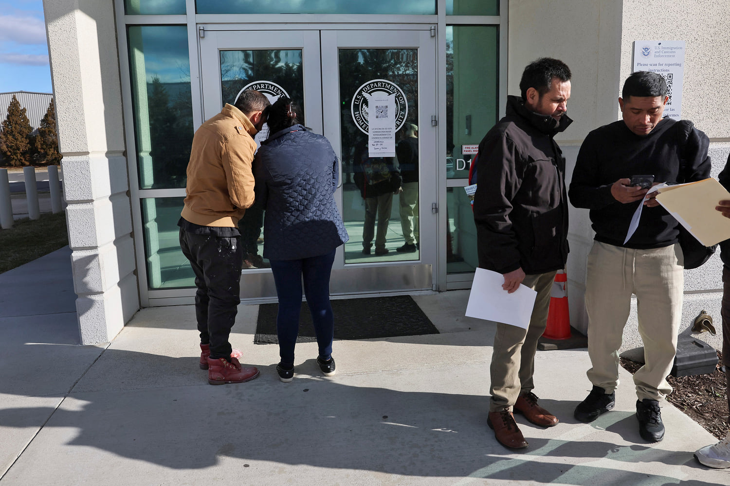 One meal a day, no bathing for days: Inside the ‘humanitarian crisis’ at an ICE field office