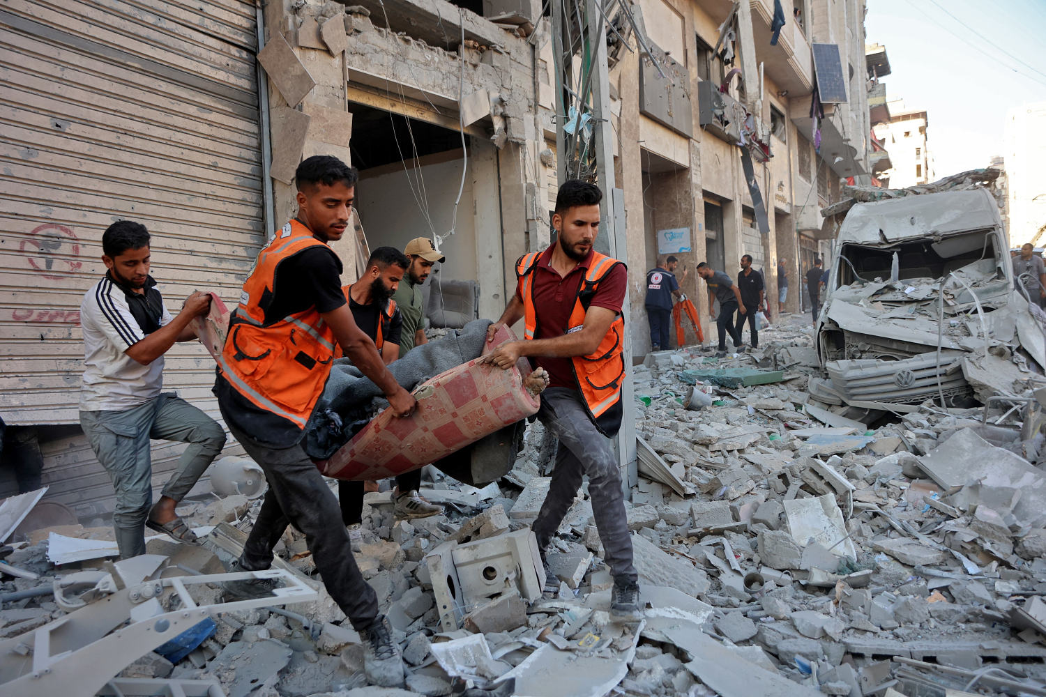 Deadly Israeli strikes rain down as IDF advances push to take Gaza City