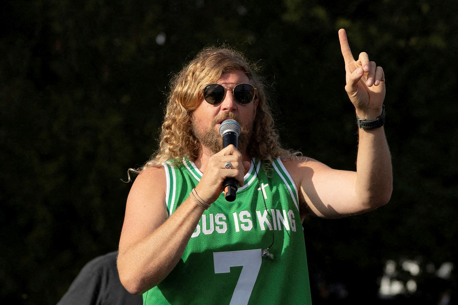 Trump Housing Dept. hosts Christian nationalist at worship session on the National Mall